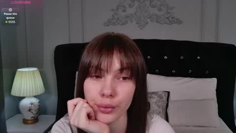 Mili Jay online show from May 12, 6:16 pm