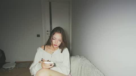 milipia online show from June 27, 10:37 pm