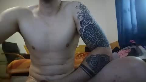 Snapshot of miljovic chatting on October 5, 1:42 pm miljovic online show from October 5, 1:42 pm