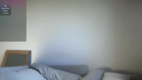 Snapshot of milkandhoneylullabies chatting on September 29, 12:32 pm Milk online show from September 29, 12:32 pm