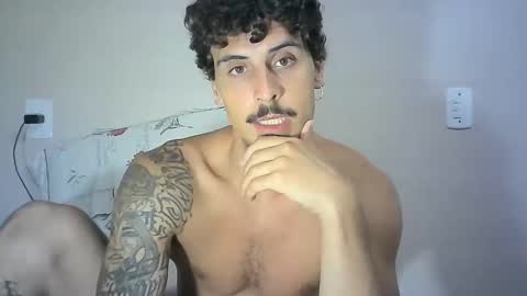 Snapshot of milkoffee chatting on January 27, 4:20 am milkoffee online show from January 27, 4:20 am