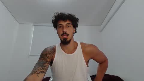 Snapshot of milkoffee chatting on February 28, 1:56 pm milkoffee online show from February 28, 1:56 pm