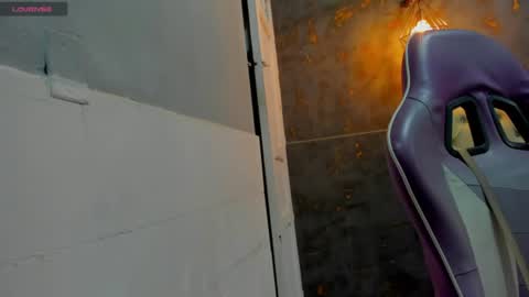 milla_castelli online show from August 5, 2:47 am