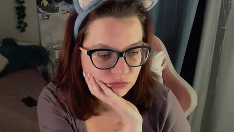 Milla online show from February 15, 10:06 pm