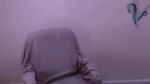 Milla online show from February 4, 9:15 am