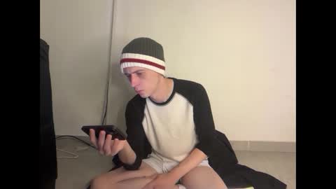 SlimnHungOH online show from April 6, 11:05 pm