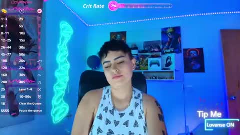 Snapshot of milley_rose chatting on June 15, 8:00 pm Im girl my name is Johana online show from June 15, 8:00 pm