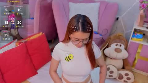 milleyjones_ online show from December 3, 10:30 pm