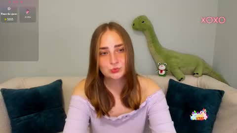 millibrooksss online show from August 10, 2:04 am