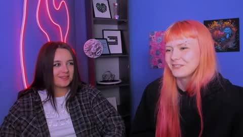 Snapshot of millie_pink1 chatting on April 7, 3:34 pm Millie online show from April 7, 3:34 pm