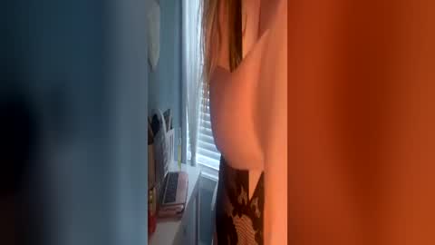 milliondollarbaby1384 online show from August 2, 5:44 pm