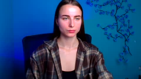 Milly online show from July 14, 5:34 am