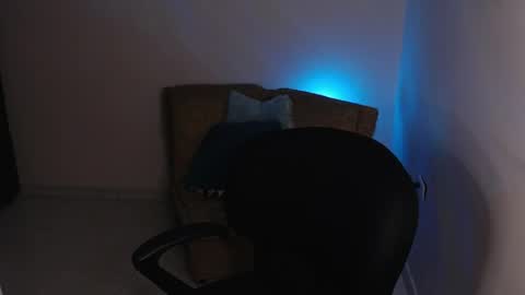 Emily  online show from May 30, 4:48 pm