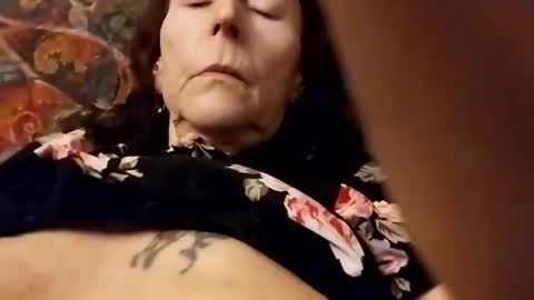 Snapshot of miloanj chatting on October 3, 7:49 am miloanj online show from October 3, 7:49 am