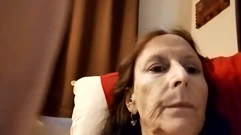 Snapshot of miloanj chatting on November 1, 4:53 pm miloanj online show from November 1, 4:53 pm