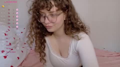 Snapshot of milounee chatting on February 21, 10:38 am milounee online show from February 21, 10:38 am