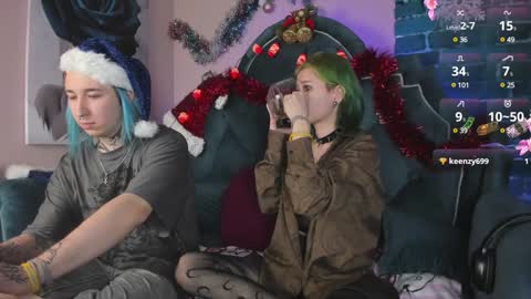 milten_trish online show from December 17, 11:49 pm