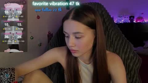 Emily online show from January 8, 5:48 pm