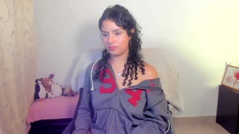 Mimii  online show from May 10, 5:45 am