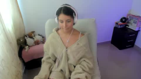 Snapshot of mimi_sa chatting on July 19, 7:06 pm Mimii online show from July 19, 7:06 pm