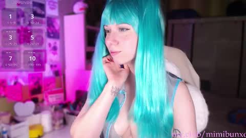 Snapshot of mimibunxo chatting on February 9, 5:11 am Mimi Bunny online show from February 9, 5:11 am