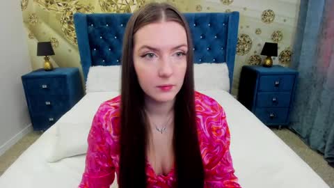 minchelskatrina online show from June 1, 8:49 am