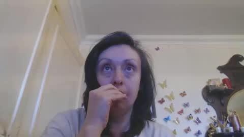 please subscribe to my fansly  please no video or photos must be recorded or re sold online show from April 23, 12:29 pm