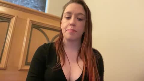 Minx online show from February 5, 2:11 pm