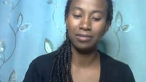 minouch211907 online show from April 21, 4:01 pm