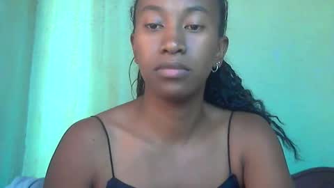 minouch211907 online show from April 26, 9:18 am