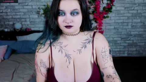 MIra online show from October 7, 8:39 pm