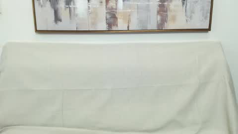 mira_jade online show from June 3, 2:33 pm