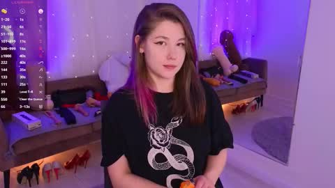 Snapshot of mirafalls chatting on December 16, 5:56 am Mira online show from December 16, 5:56 am