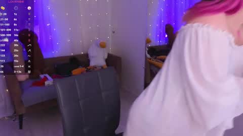 Mira  online show from April 19, 5:29 am