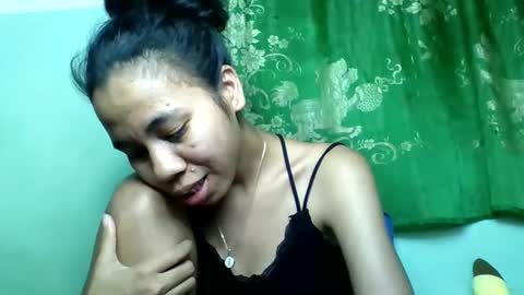 mirah881 online show from May 30, 6:49 pm