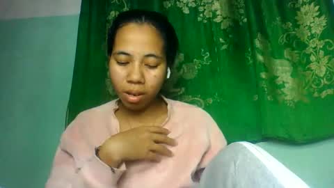 mirah881 online show from June 9, 6:19 pm