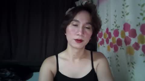 its me kizzy online show from April 1, 11:22 am