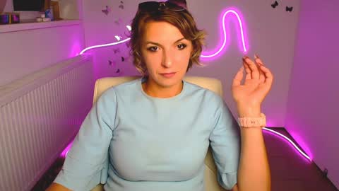 Mishelle online show from July 25, 12:03 pm