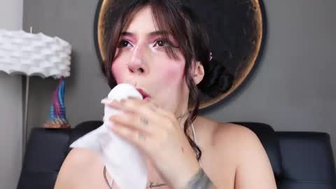 Charlotte online show from April 13, 6:24 pm