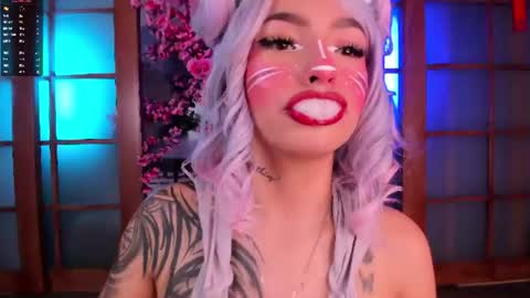 Snapshot of miss__abigail chatting on June 11, 2:33 am Abigail online show from June 11, 2:33 am