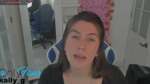 miss_adams01 online show from June 20, 9:50 pm
