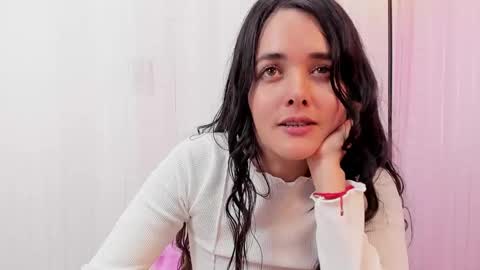 Snapshot of miss_alhy chatting on January 5, 4:48 pm online show from January 5, 4:48 pm