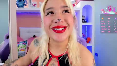 Danika online show from March 10, 11:53 am