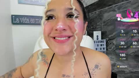 Danika online show from October 16, 11:11 am