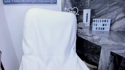 Danika online show from January 7, 11:01 am