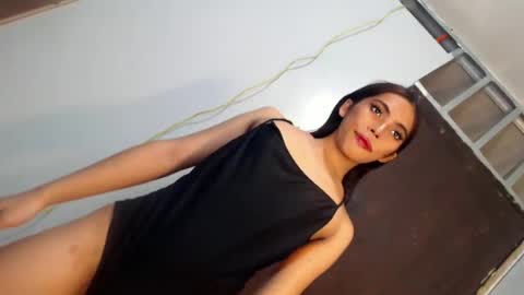 Snapshot of miss_juliex chatting on June 30, 4:35 am julie online show from June 30, 4:35 am