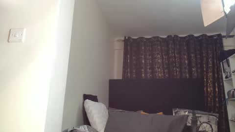 Miss Kiarrafit online show from February 14, 10:34 am