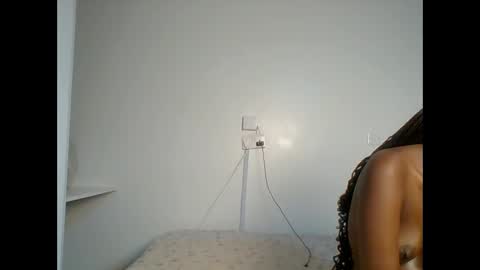 miss_lolah7 online show from May 30, 1:08 pm
