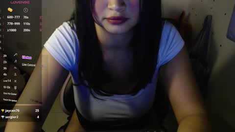 Snapshot of miss_ly_ chatting on February 17, 10:16 pm ly independent model online show from February 17, 10:16 pm