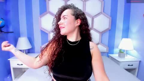 miss_rogue online show from October 10, 11:59 pm